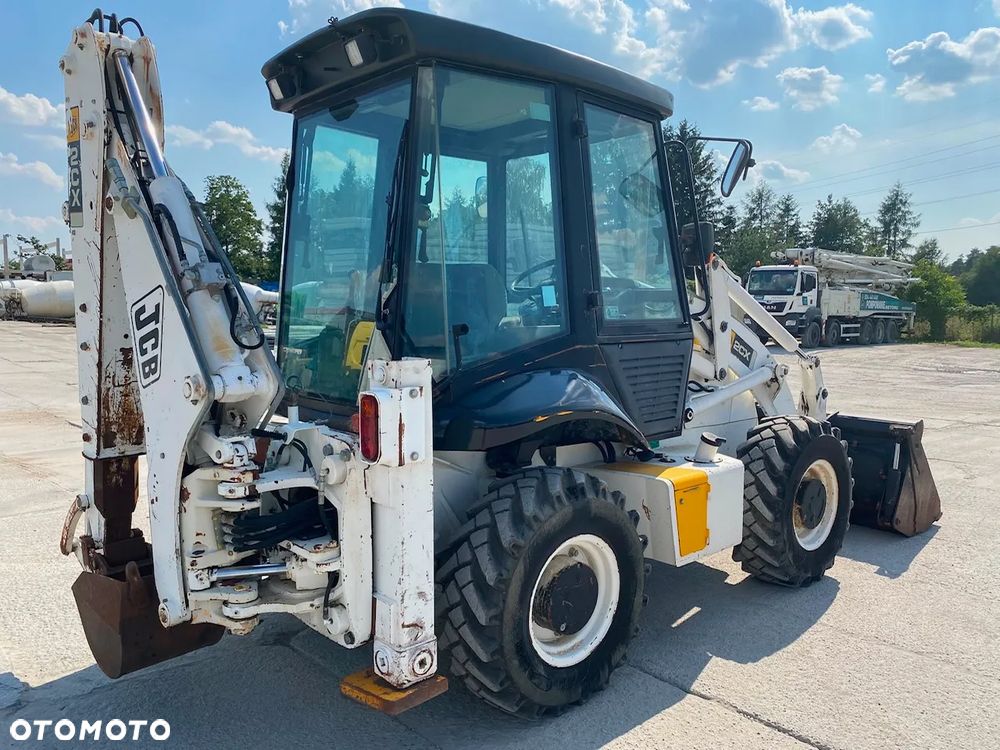 JCB 2 CX / 4x4 / 2004 / Szybkozłącza Przód i Tył - 6