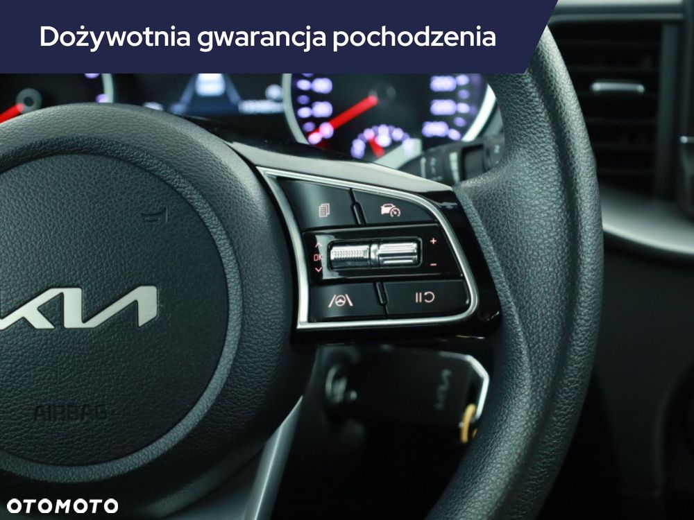 Kia Ceed - 13