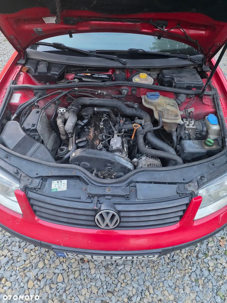 Volkswagen Passat 1.9 TDI - 8