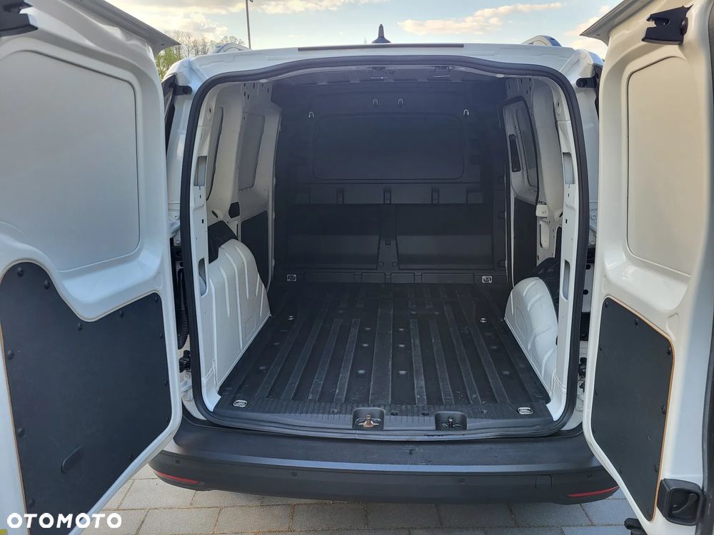 Volkswagen CADDY - 13