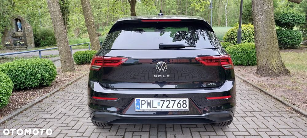 Volkswagen Golf 1.5 eTSI Style DSG - 6
