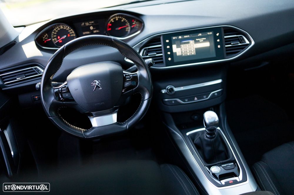 Peugeot 308 2.0 BlueHDi Allure - 2