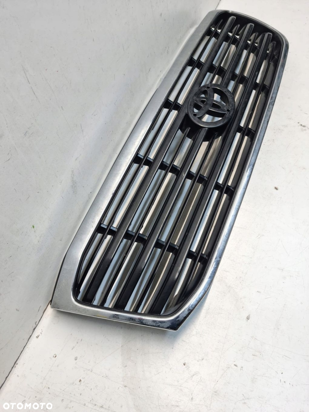 Toyota Land Cruiser 100 J100 Grill atrapa zderzaka przód - 4