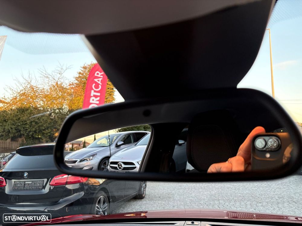 Peugeot e-208 50 kWh Allure Pack - 25