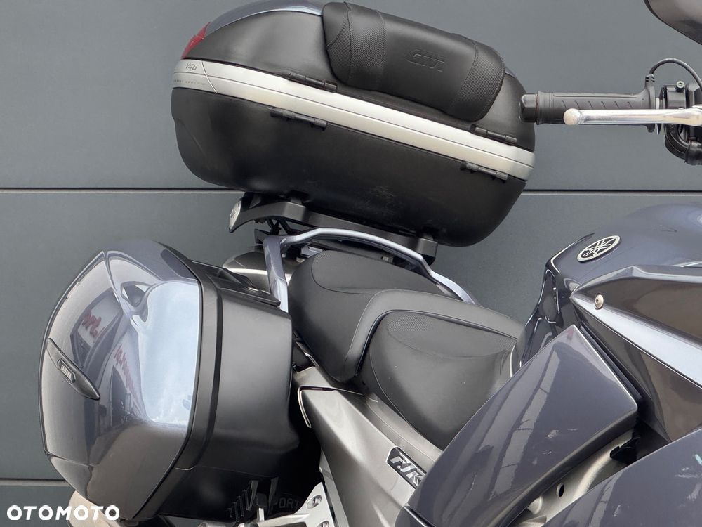 Yamaha FJR - 6