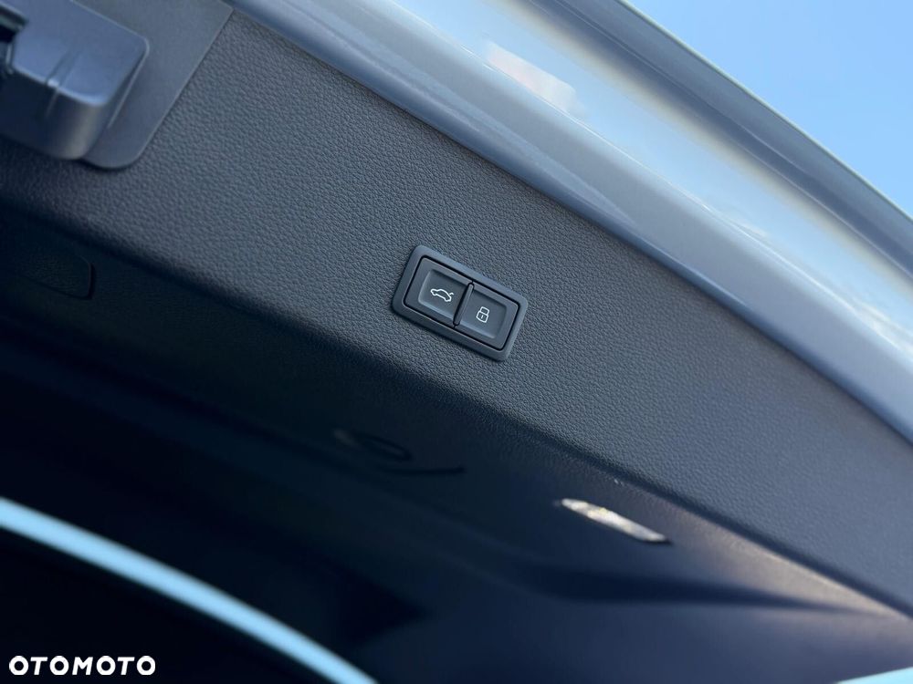 Audi e-tron Sportback 55 Quattro S Line - 18