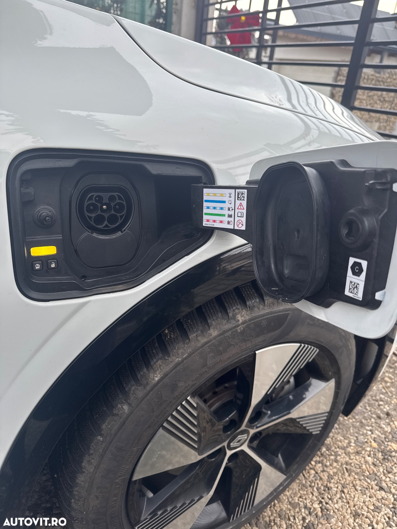 Renault Megane E-TECH EV40 standard charge equilibre - 10
