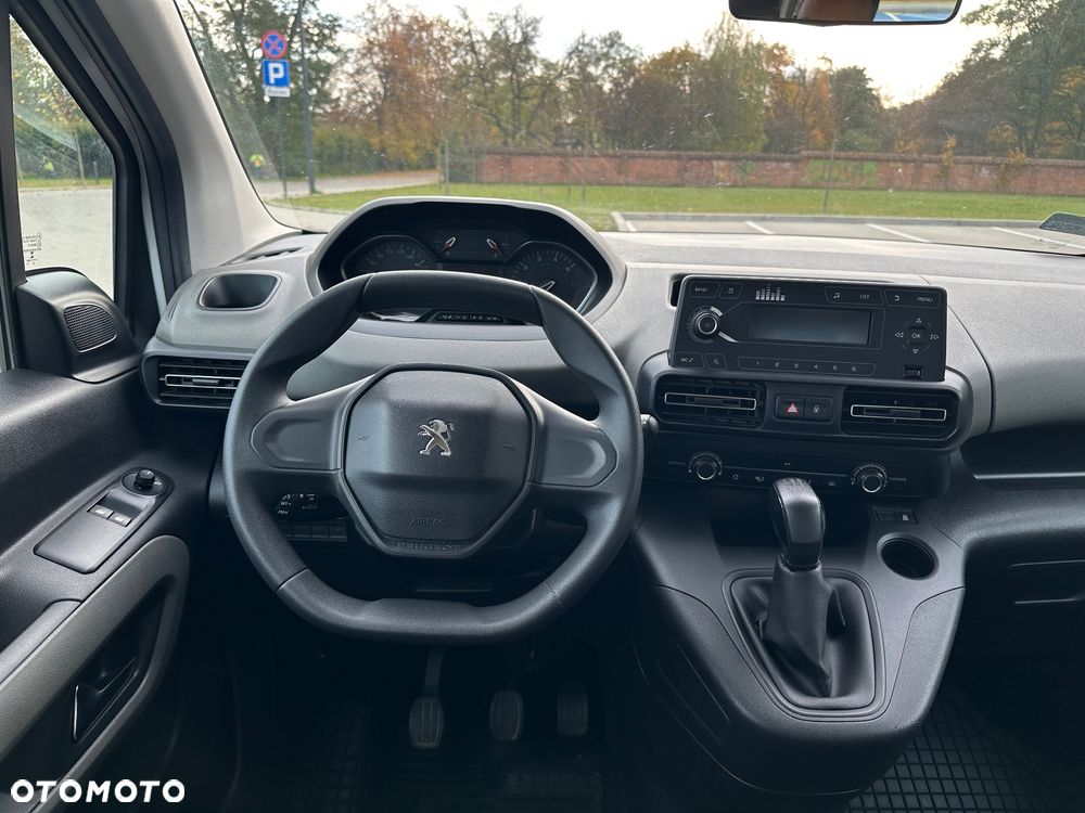 Peugeot Rifter 1.5 BlueHDI Active Pack S&S - 17