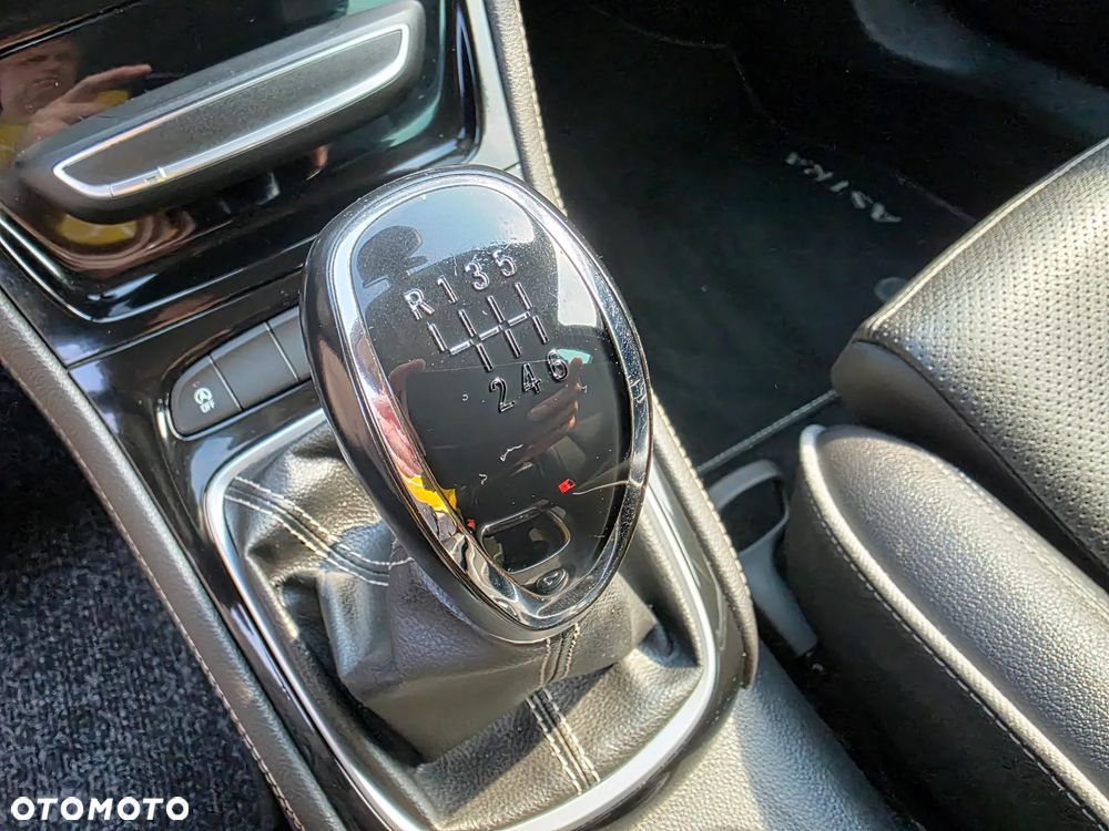 Opel Astra 1.4 Turbo Start/Stop Innovation - 31