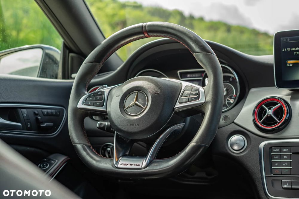 Mercedes-Benz CLA - 29