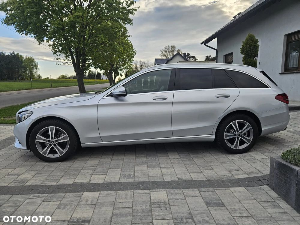 Mercedes-Benz Klasa C 220 d 4MATIC 9G-TRONIC - 8