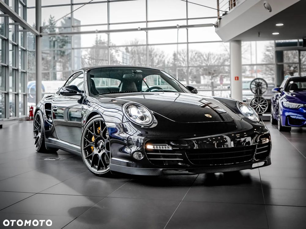 Porsche 911 Turbo S - 2
