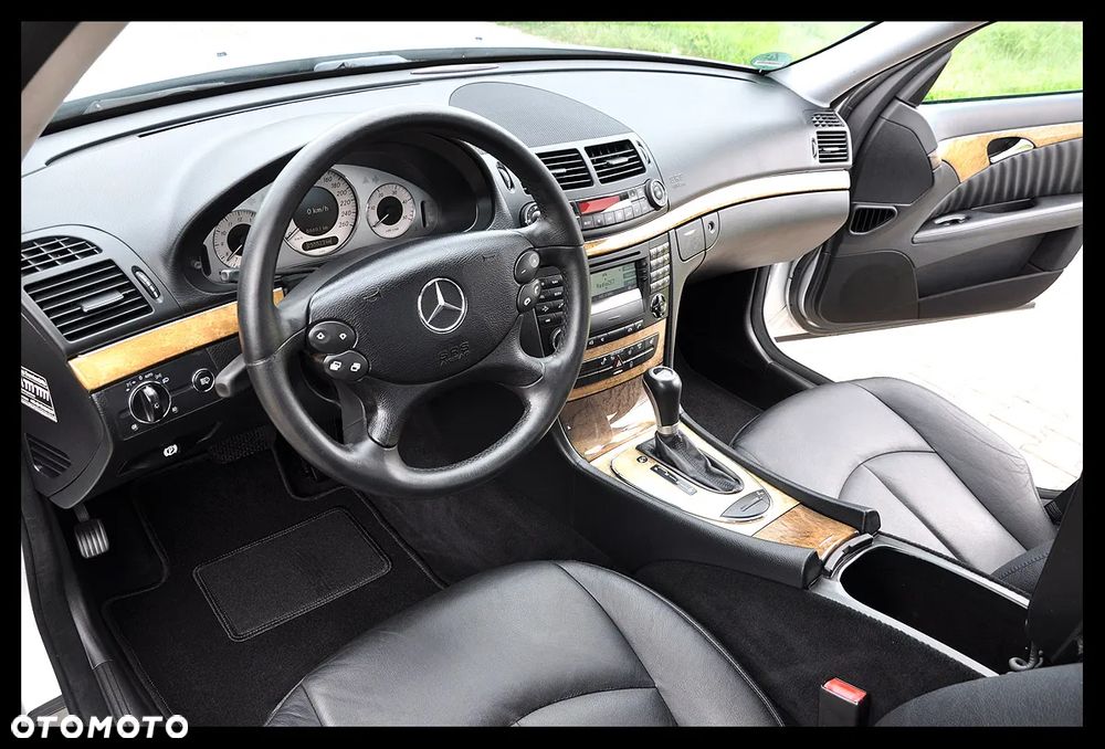 Mercedes-Benz Klasa E 320 CDI 7G-TRONIC Avantgarde - 5