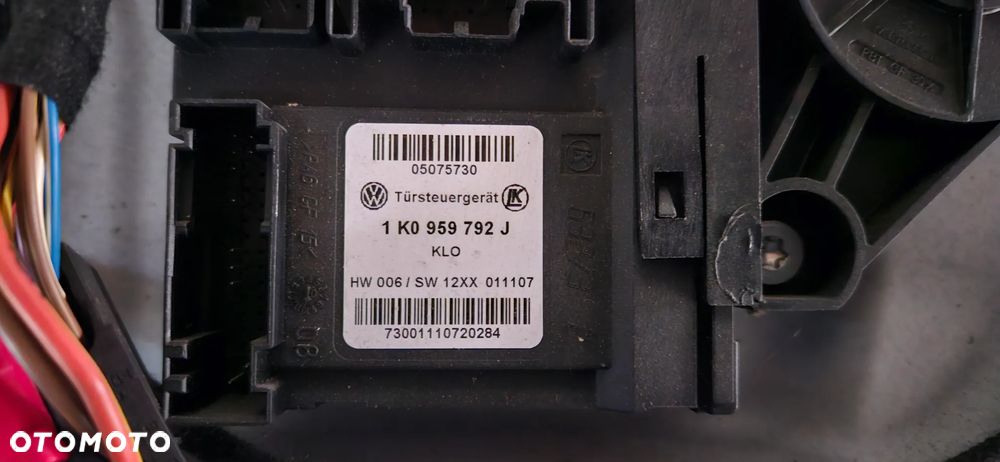 VW Caddy 2K III 2003- Plansza drzwi przednia prawa Podnośnik szyby przód prawy Silniczek podnośnika Głośnik drzwi Moduł Sterownik 1T0959702D 1K0959792J EUROPA - 5