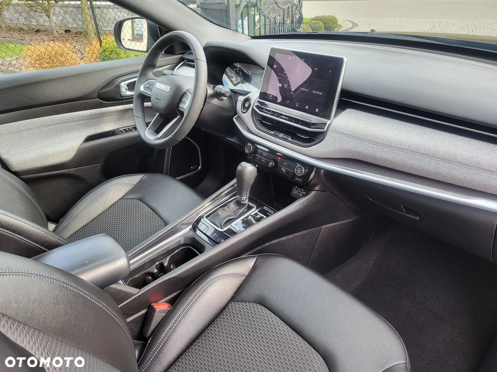 Jeep Compass - 12
