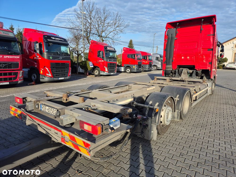 Volvo FH 460 BDF z windą + przyczepa - 6