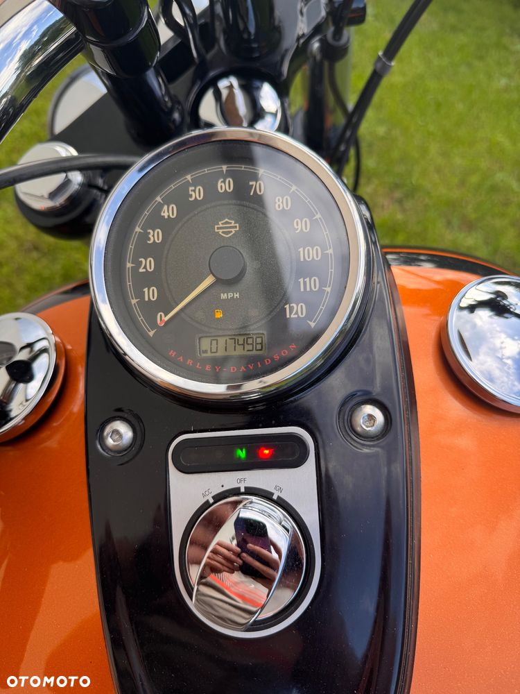 Harley-Davidson Dyna Fat Bob - 5