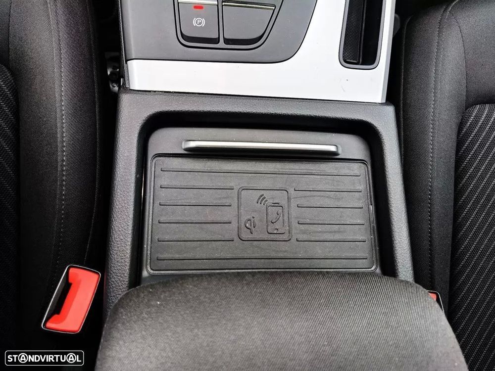 Audi Q5 50 TFSIe quattro S tronic S line business - 22