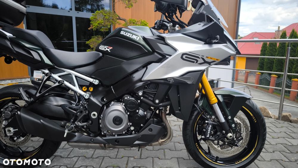 Suzuki GSX 1000 - 17