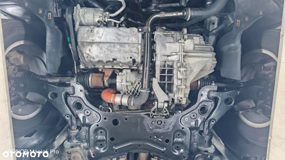 Ford Kuga 2.0 TDCi 4x4 Titanium - 21