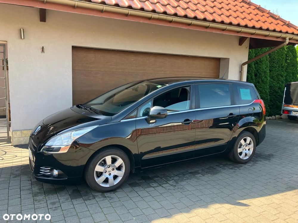 Peugeot 5008 2.0 HDi Premium - 2