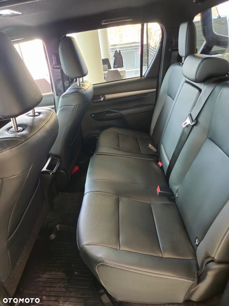 Toyota Hilux 2.8 D-4D Double Cab Invincible 4x4 - 13