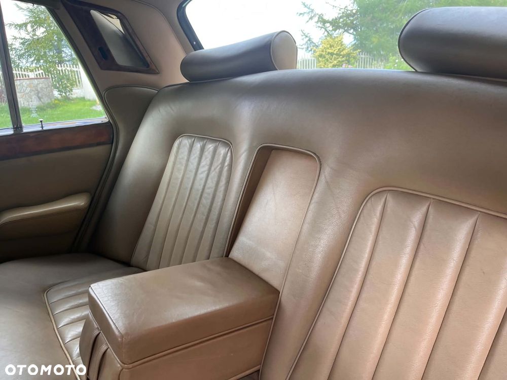 Rolls-Royce Silver Shadow - 27