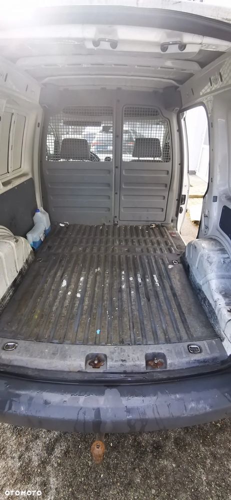 Volkswagen CADDY - 9