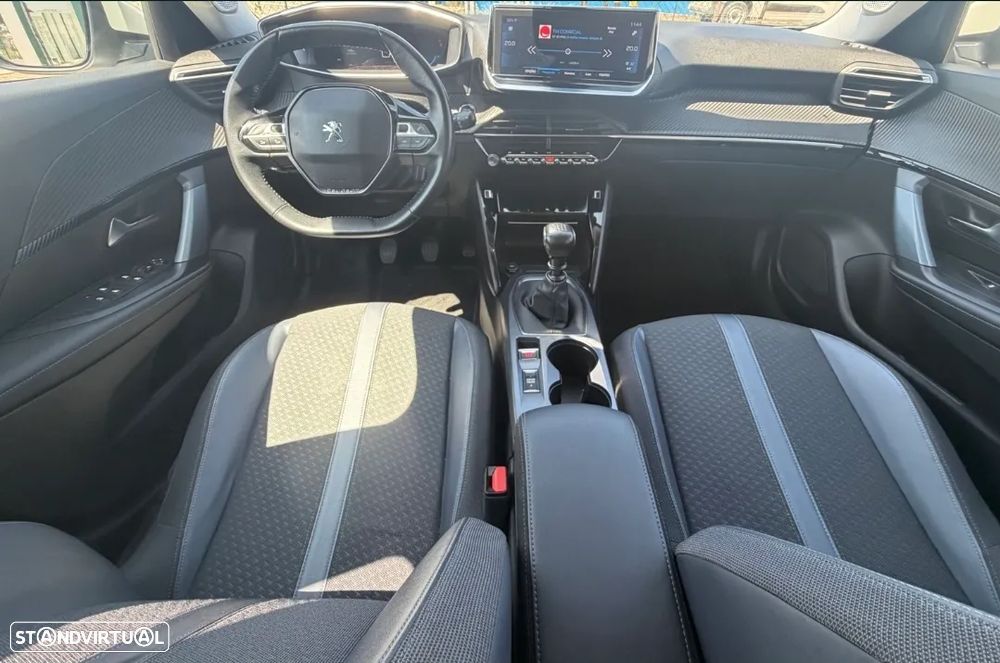 Peugeot 2008 1.2 PureTech Allure Pack - 9