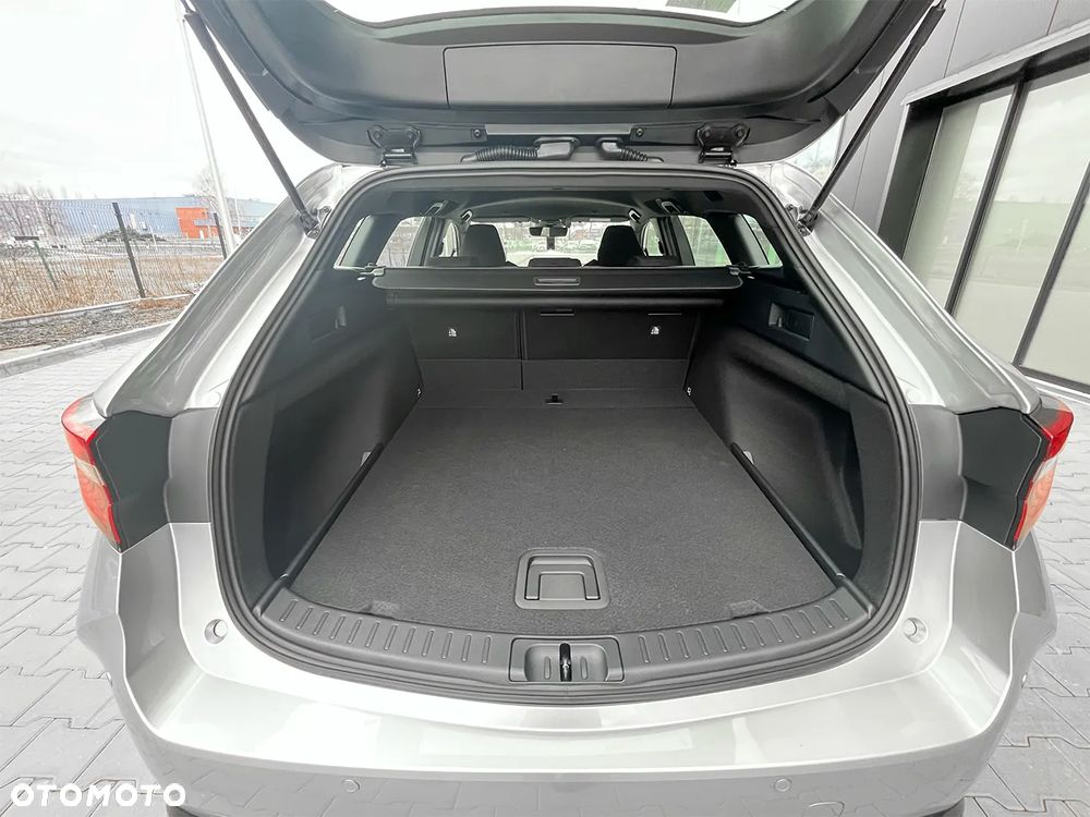 Toyota Corolla 1.8 Hybrid Comfort - 5