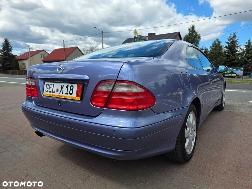 Mercedes-Benz CLK - 7