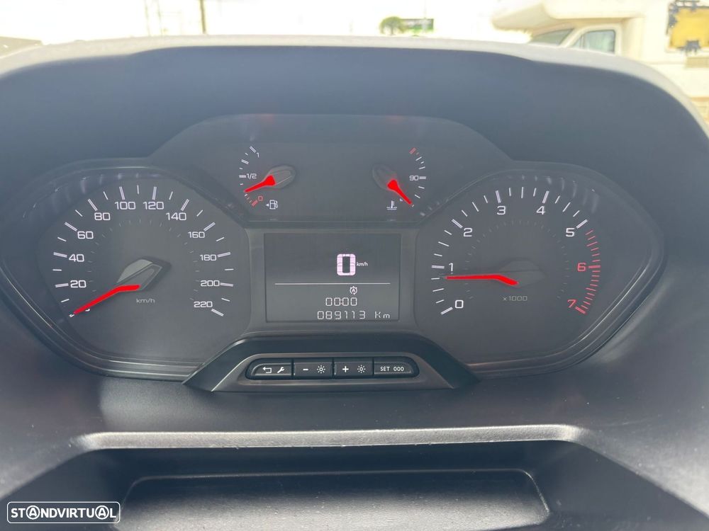 Peugeot Partner L1 1.5 BLUEHDI 102cv  - AC - IVA DEDUTÍVEL - 30