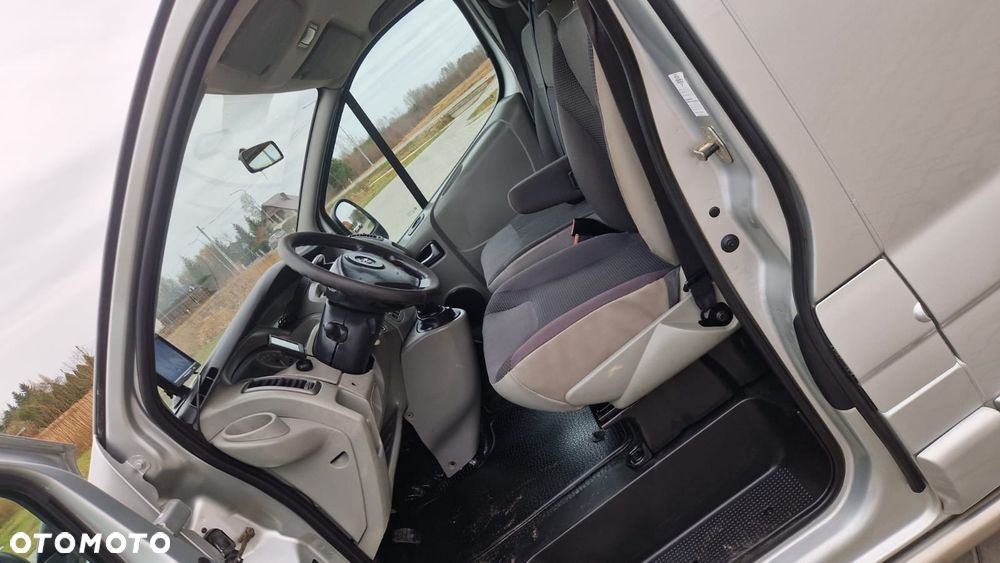 Opel VIVARO L2H1 - 11