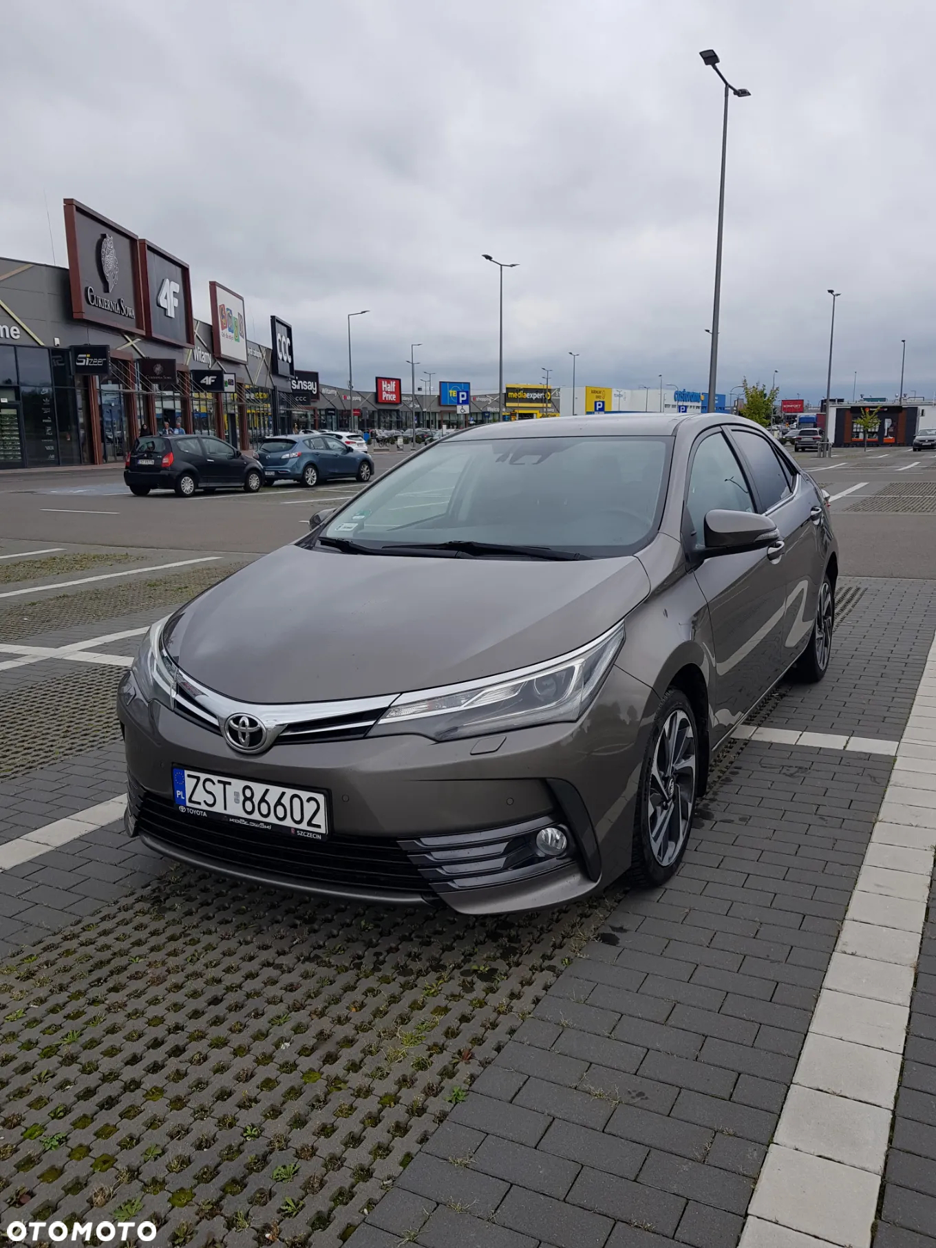 Toyota Corolla 1.6 Comfort - 4