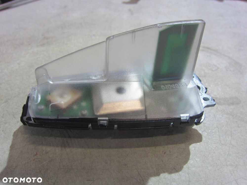 BMW X3 F25 E70 E91 F22 ANTENA DACHOWA 65209209431 - 3