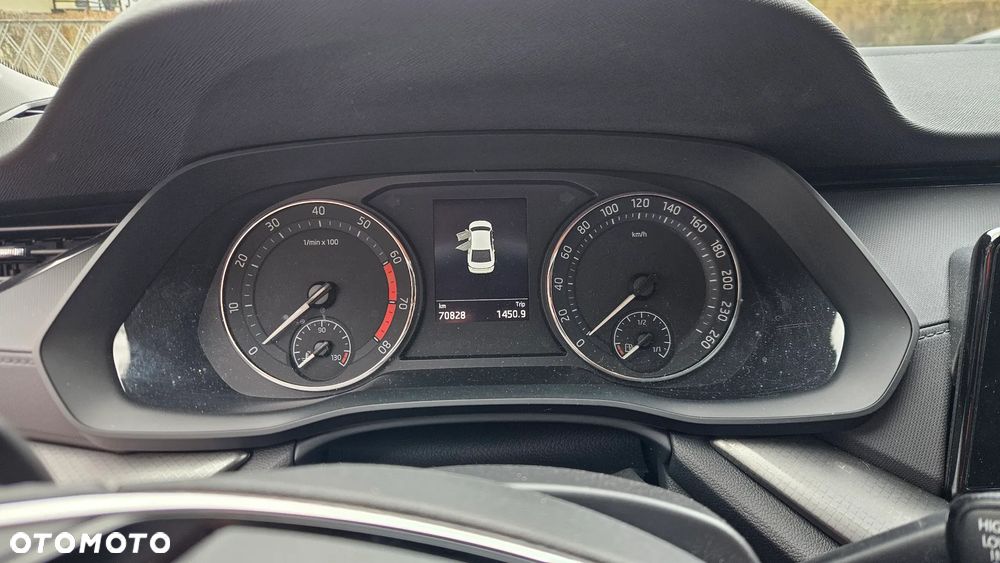 Skoda Octavia 1.5 TSI e-Tec Ambition DSG - 13