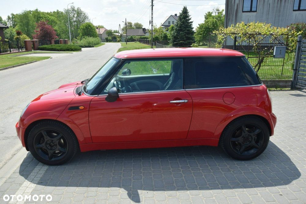 MINI ONE Standard - 14