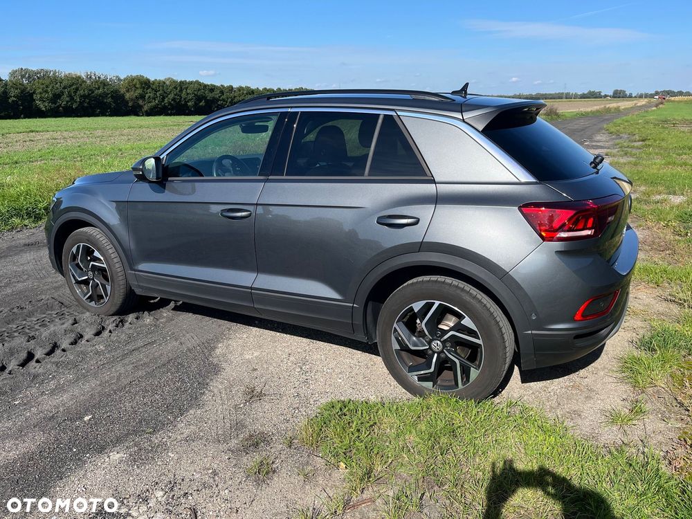 Volkswagen T-Roc - 8