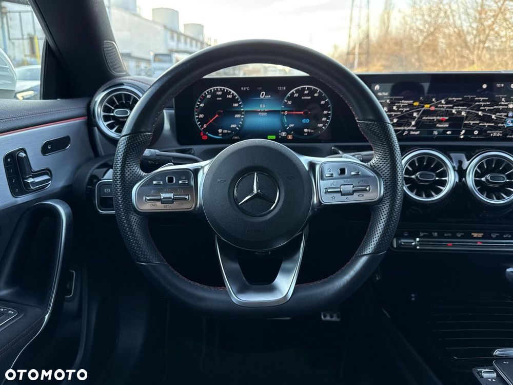 Mercedes-Benz CLA - 23