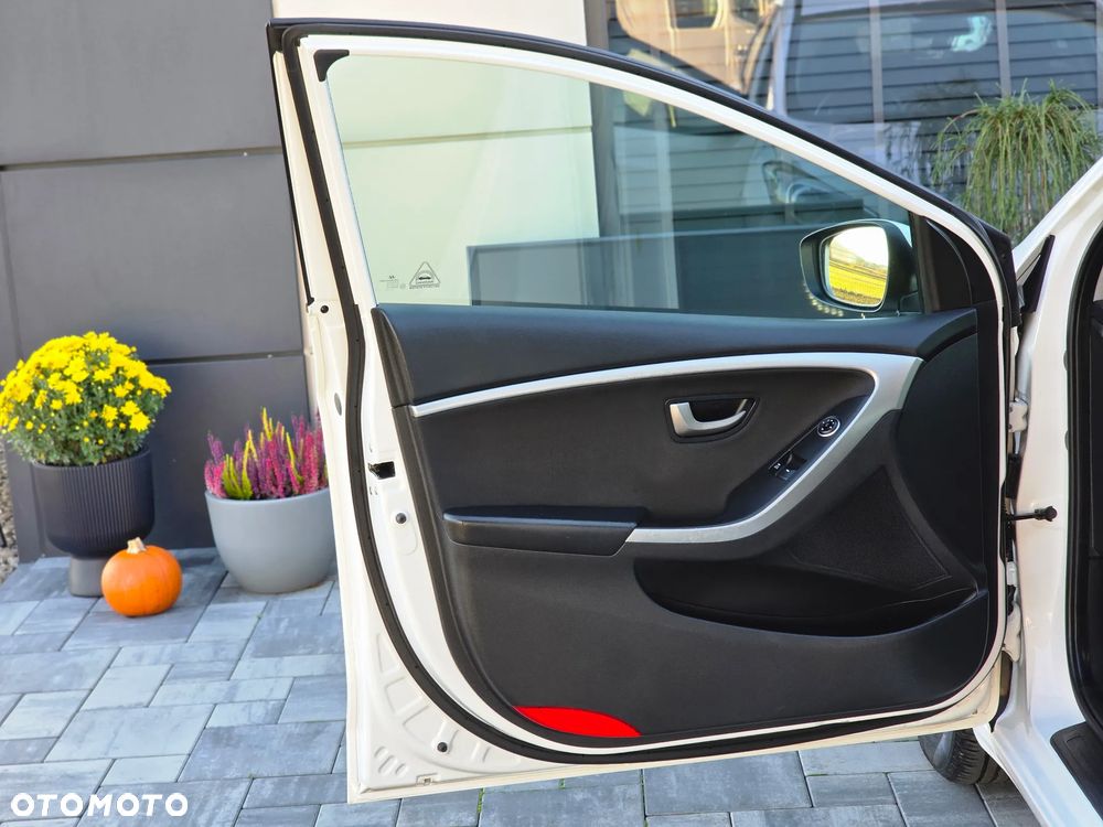 Hyundai i30 1.4 Classic - 34