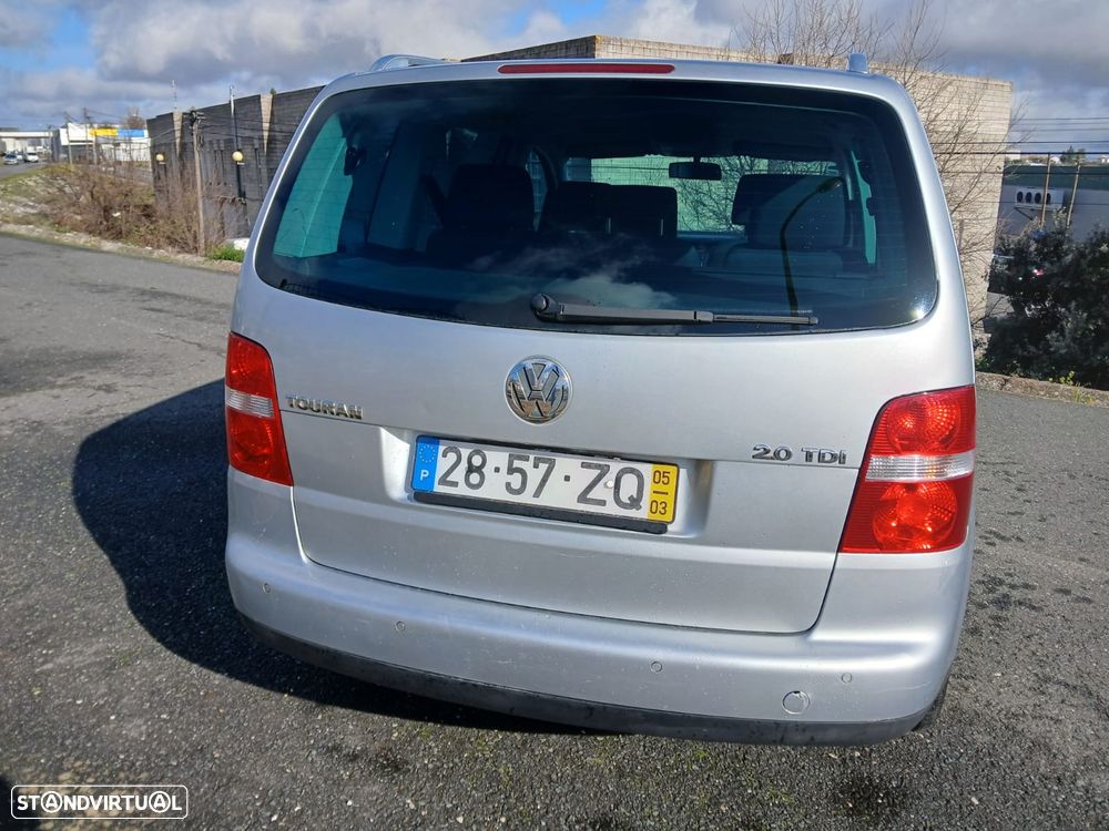 VW Touran 2.0 TDI Trendline 7L - 7