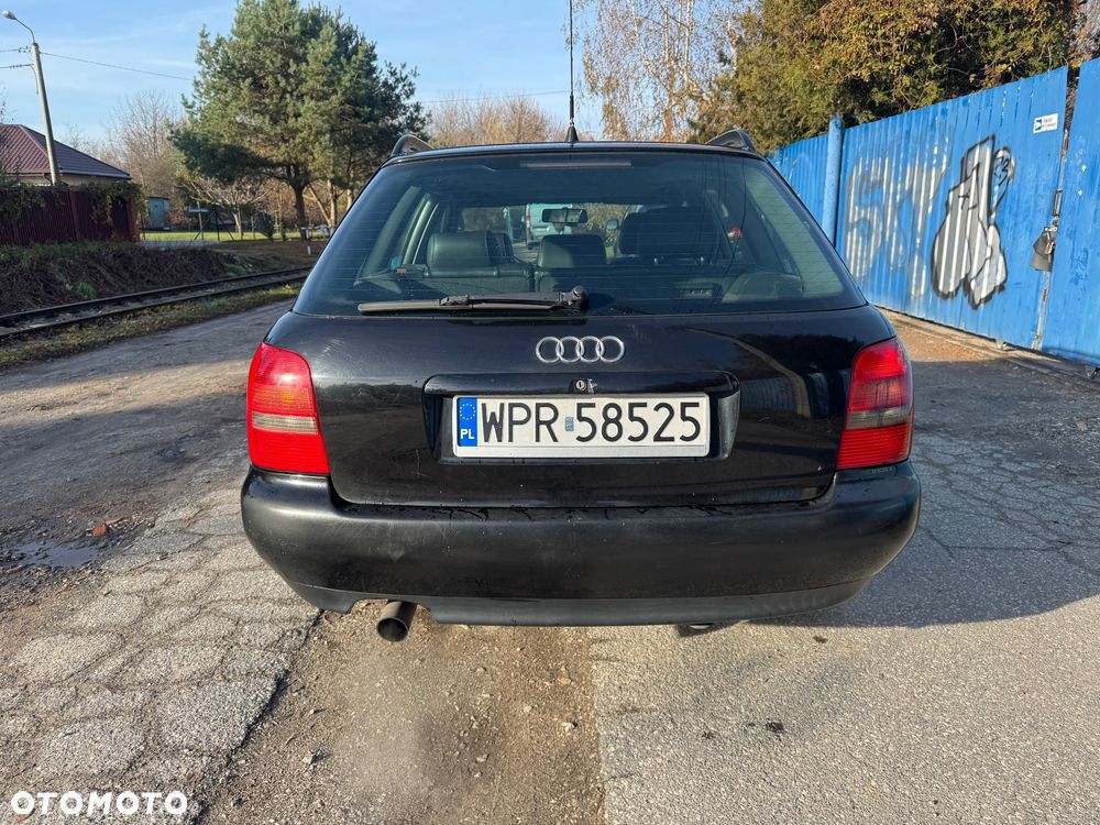 Audi A4 Avant - 4