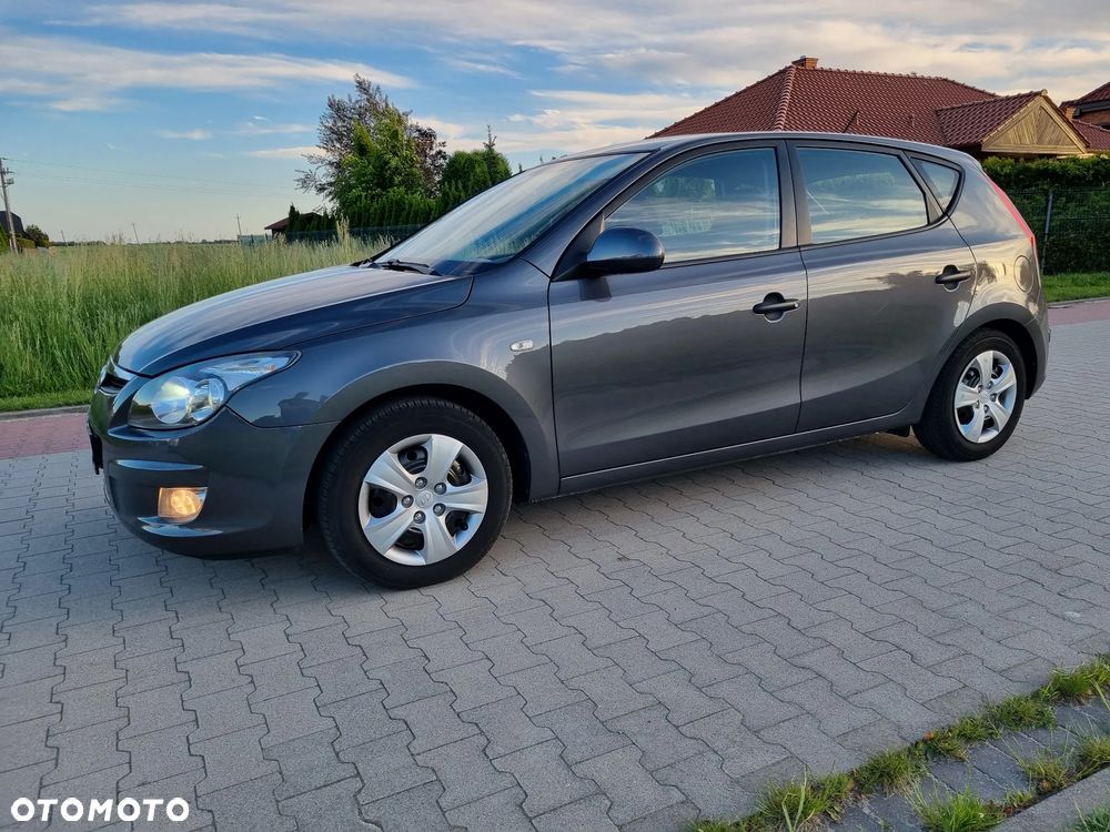Hyundai i30 1.4 Blue Classic - 8