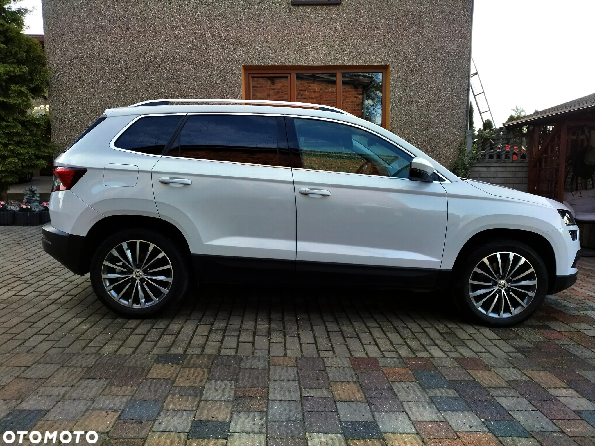 Skoda Karoq 2.0 TDI SCR 4x4 Ambition - 4