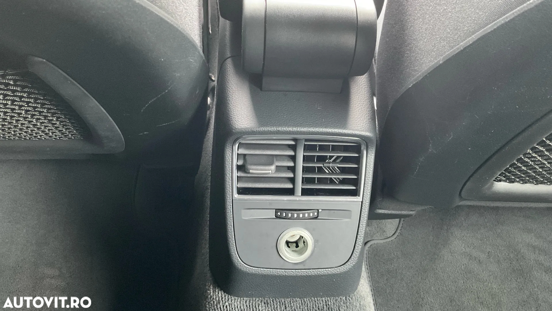 Audi A3 1.5 35 TFSI S tronic Design - 10