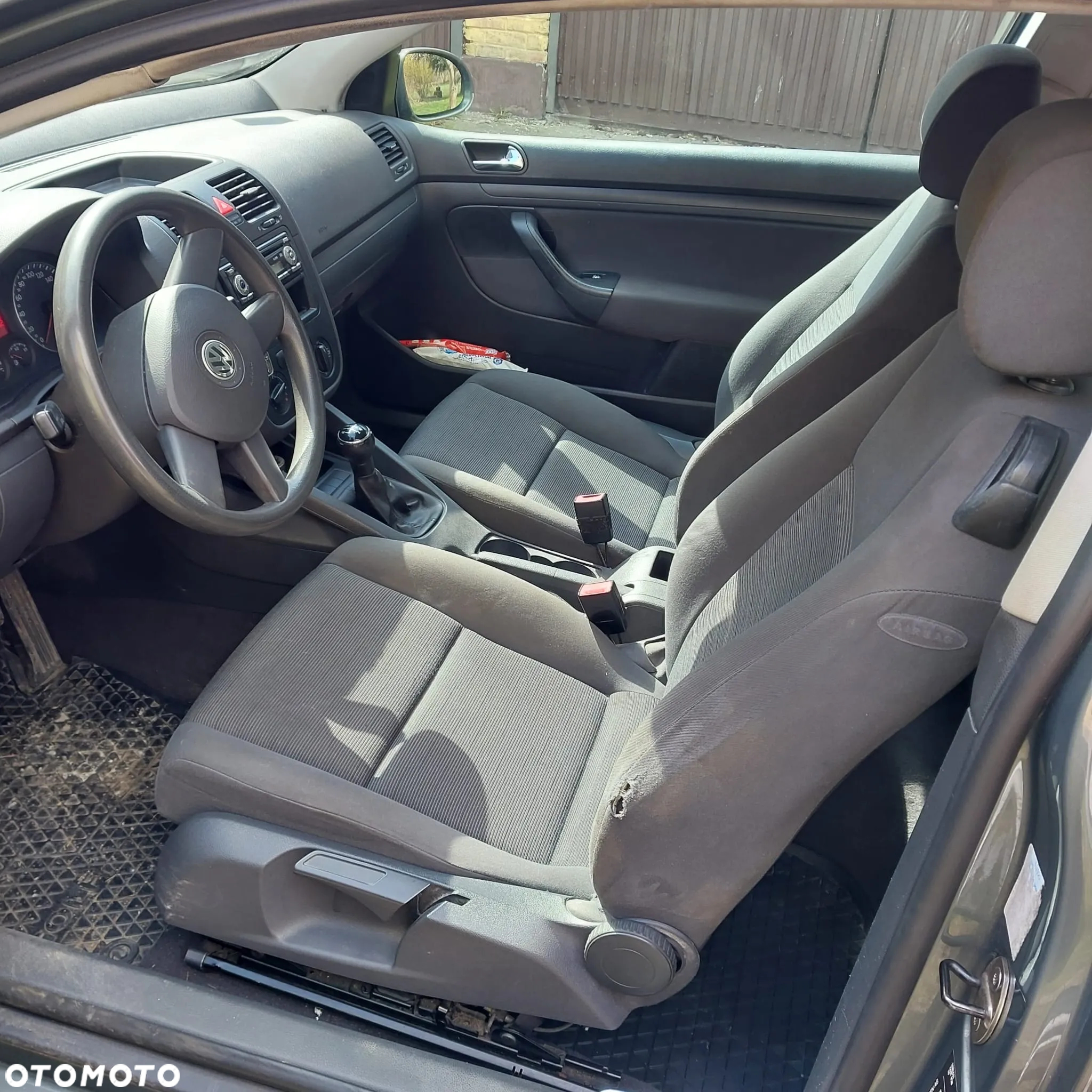 Volkswagen Golf - 8