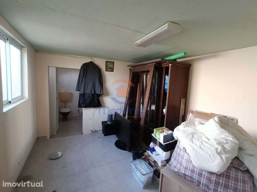 Moradia T2 para recuperar | Ventosa, Torres Vedras - Grande imagem: 5/10