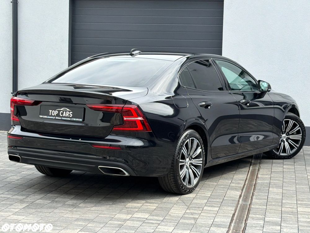 Volvo S60 T8 Twin Engine AWD Geartronic Inscription - 27