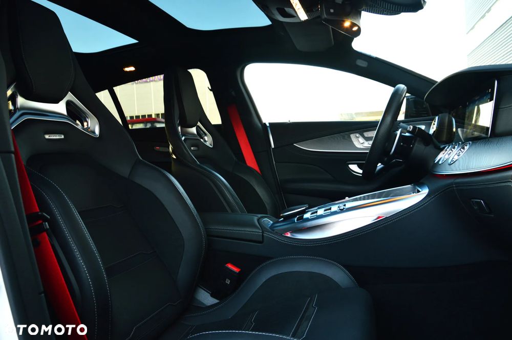 Mercedes-Benz AMG GT 43 - 26