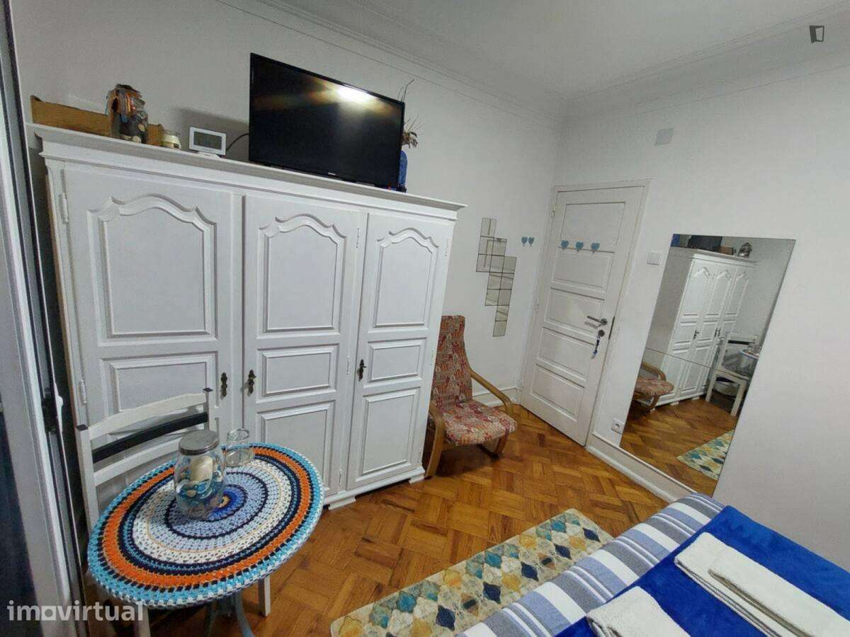 Quarto - localizado em Arroios Lisbon - Grande imagem: 4/11